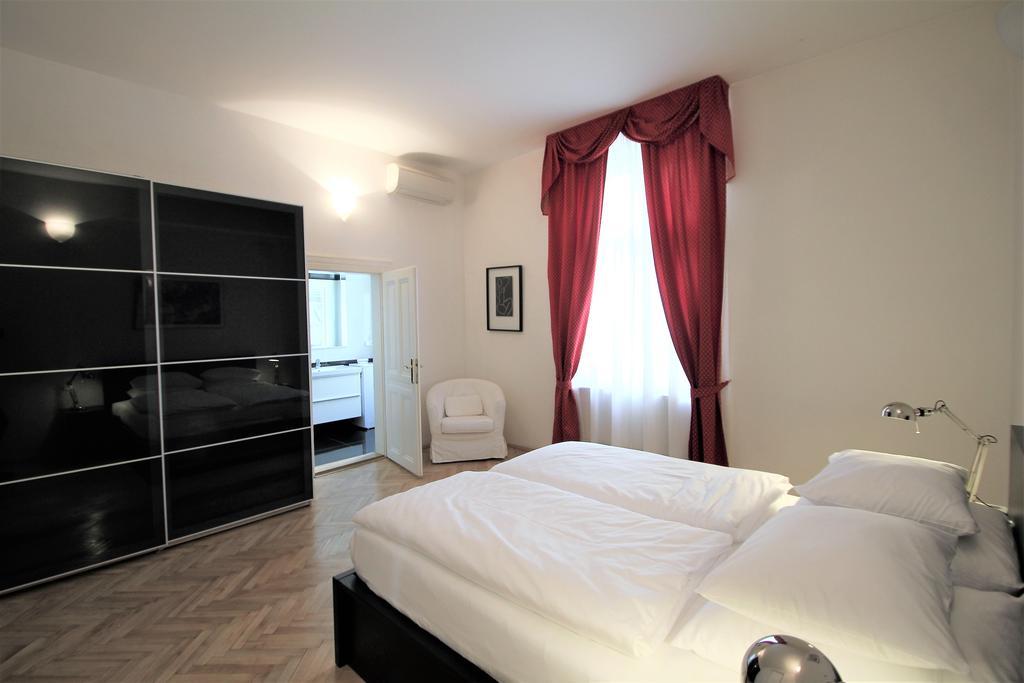 Residence Salvator - By Prague City Apartments Bagian luar foto